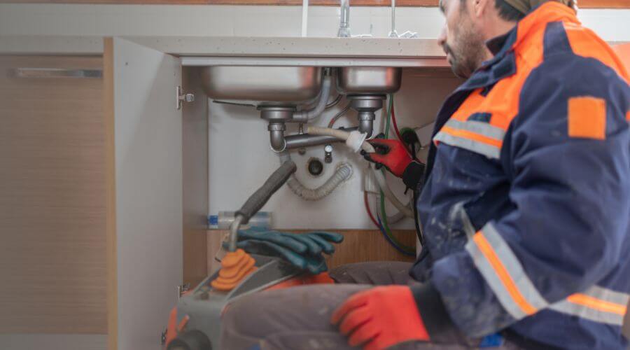 Professional slab leak plumber services in Gowrie, IA